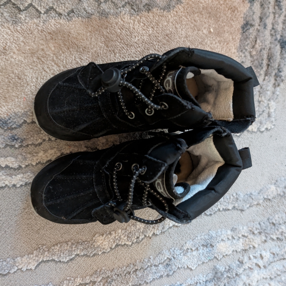 UGG Kids 11 Black Waterproof Winter Boots - Picture 5 of 13